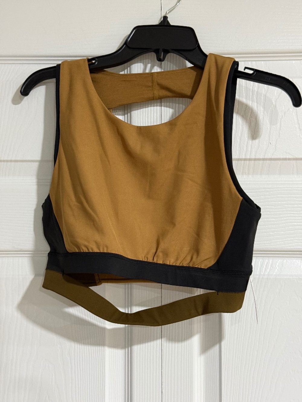 Lululemon two-tone crop too